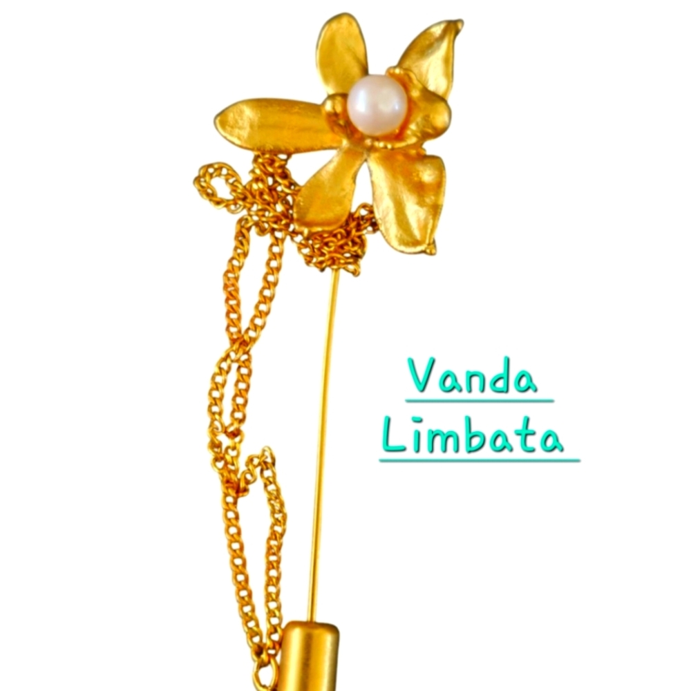 Vanda Limbata Lapel Pin by RISIS